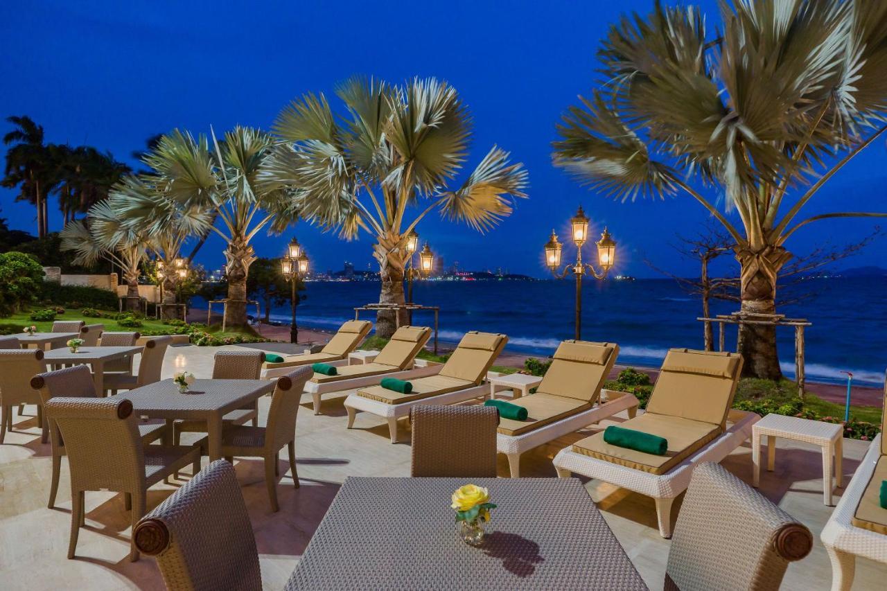 Lk Emerald Beach - Sha Extra Plus Pattaya Dış mekan fotoğraf Beachfront at the Westin Resort & Spa, Desaru Coast